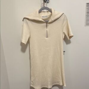 Zara 1/4 Zip Short Sleeve Ribbed Knit Mini Dress in Off White. Size M.